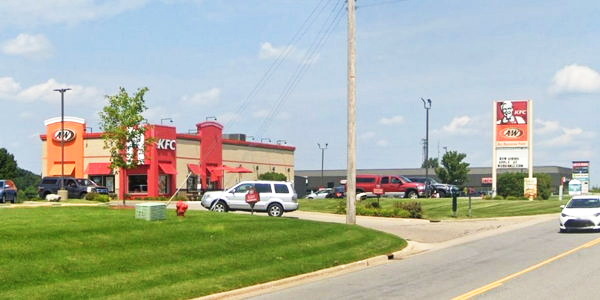 A&W Restaurant - Cedar Springs - 14107 White Creek Ave Ne (newer photo)